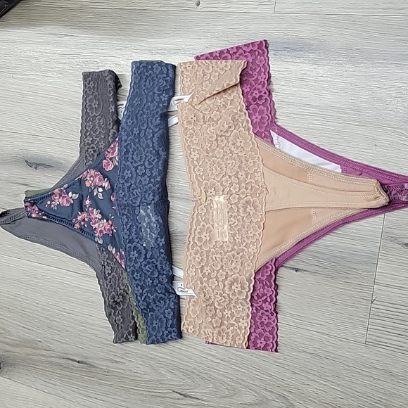 JESSICA SIMPSON THONG. - Picture 6 of 8